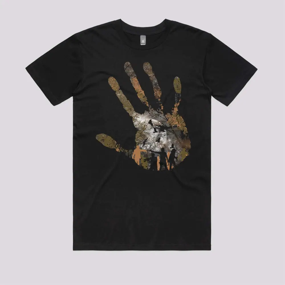 The Dead Walk T-Shirt - Limitee Apparel